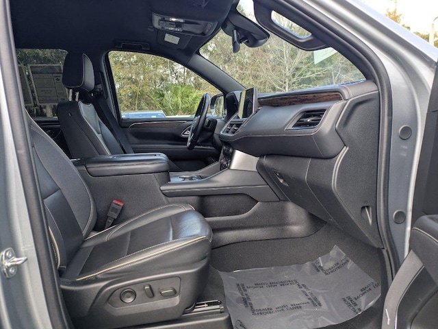 2024 Chevrolet Suburban Premier - Photo 4