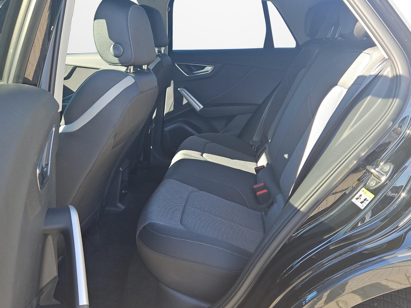 Bild über Audi Q2 advanced 35 TFSI S tronic - für weitere Informationen kontaktieren Sie den Audi Partner