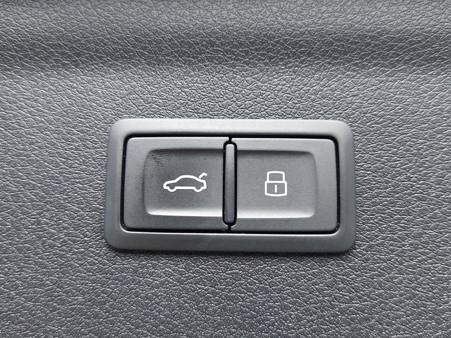 2018 Audi Q3 Premium Plus - Photo 13