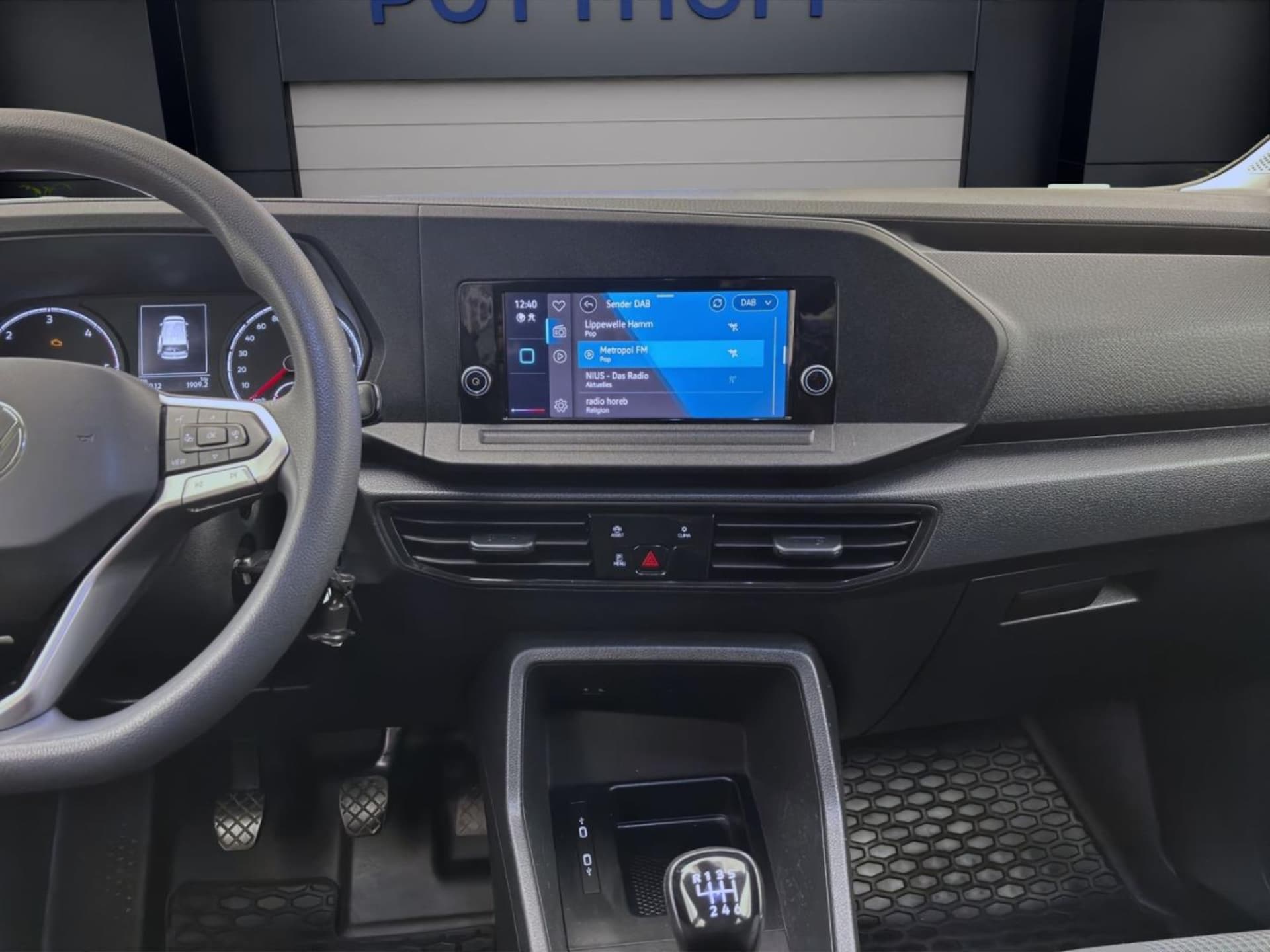 Volkswagen Caddy Kombi Basis-Modell