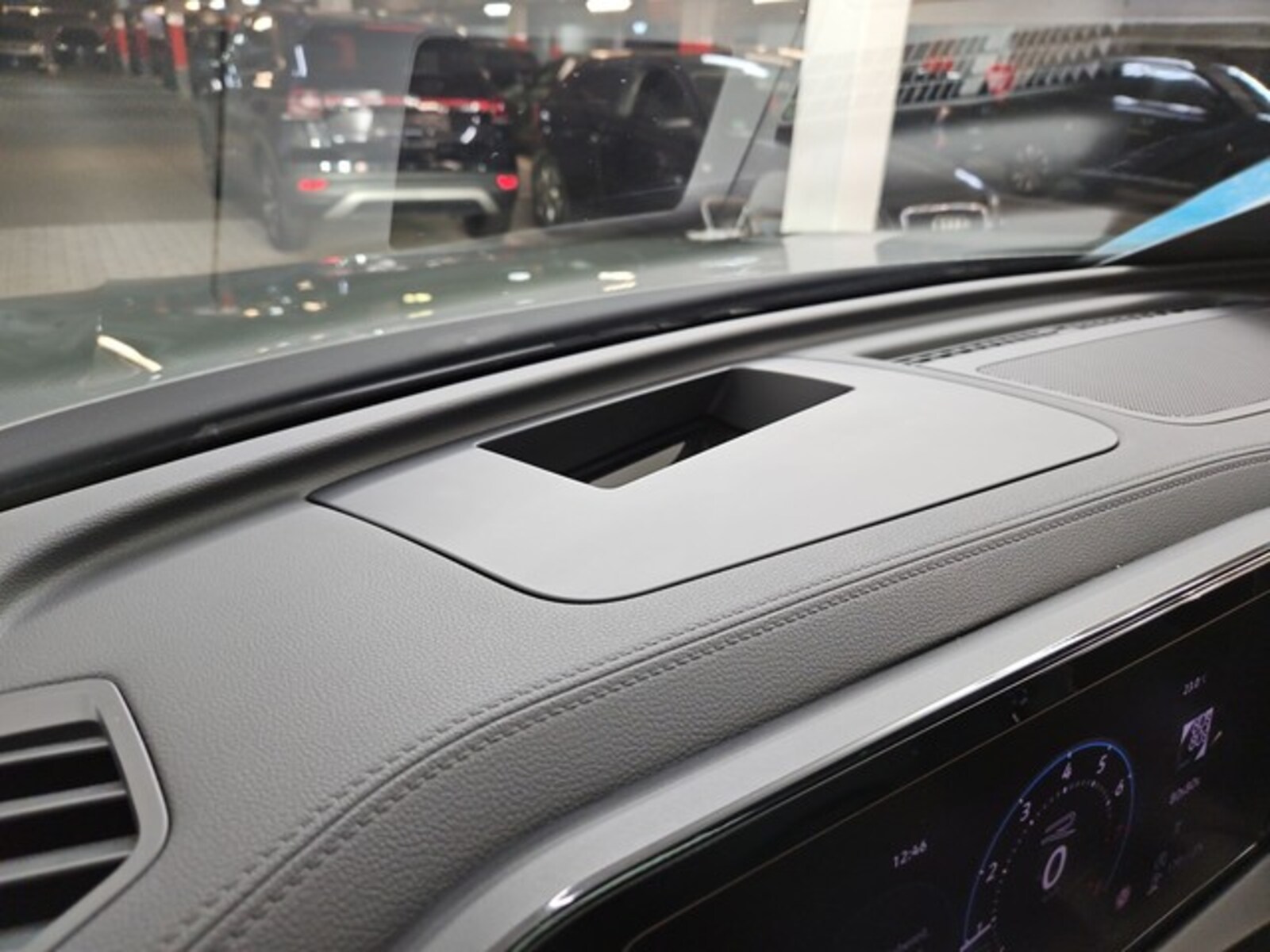 Volkswagen Tiguan – Bild 28