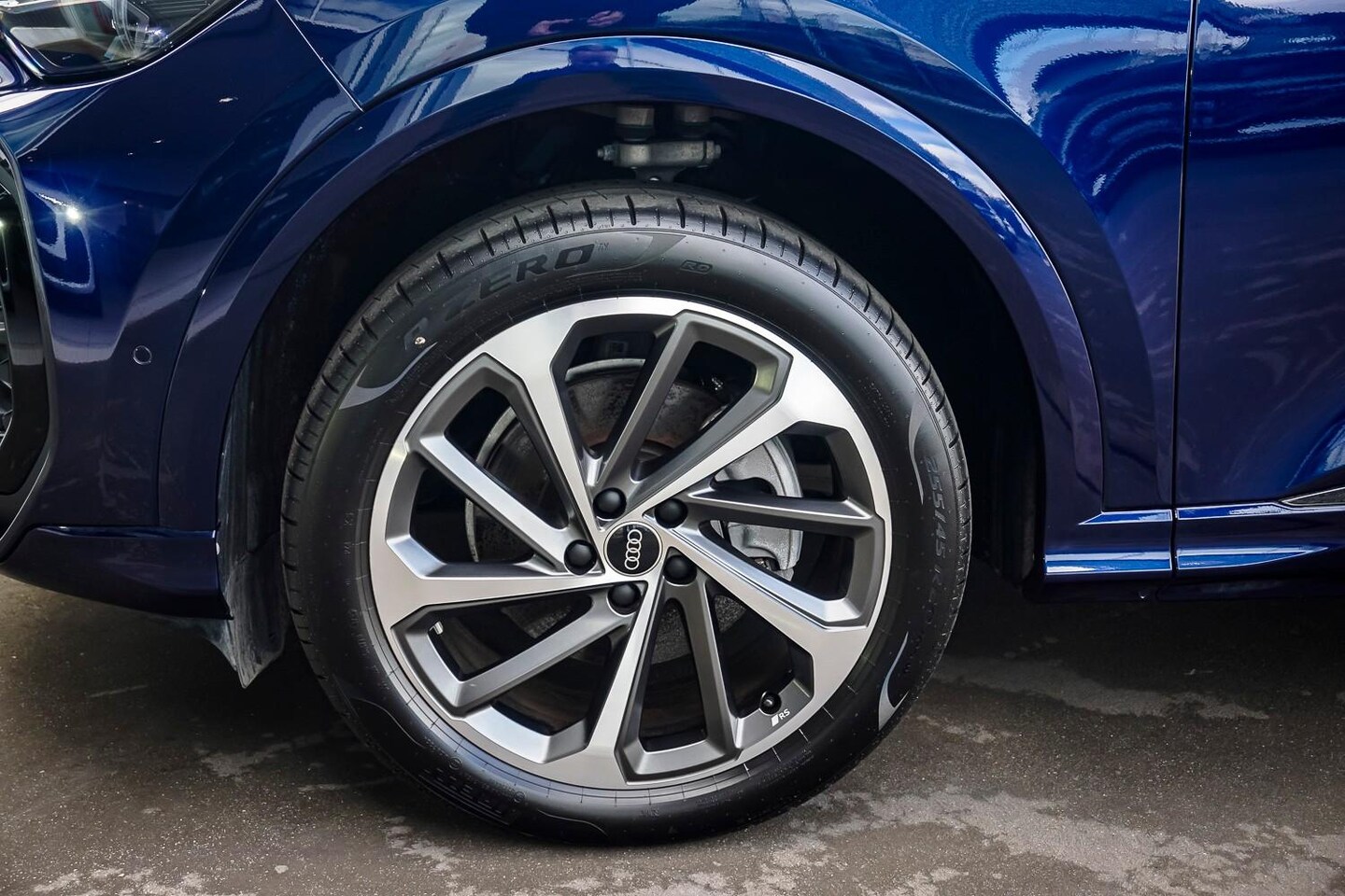 Image about Audi Q5 Sportback TFSI quattro 200 kW sport