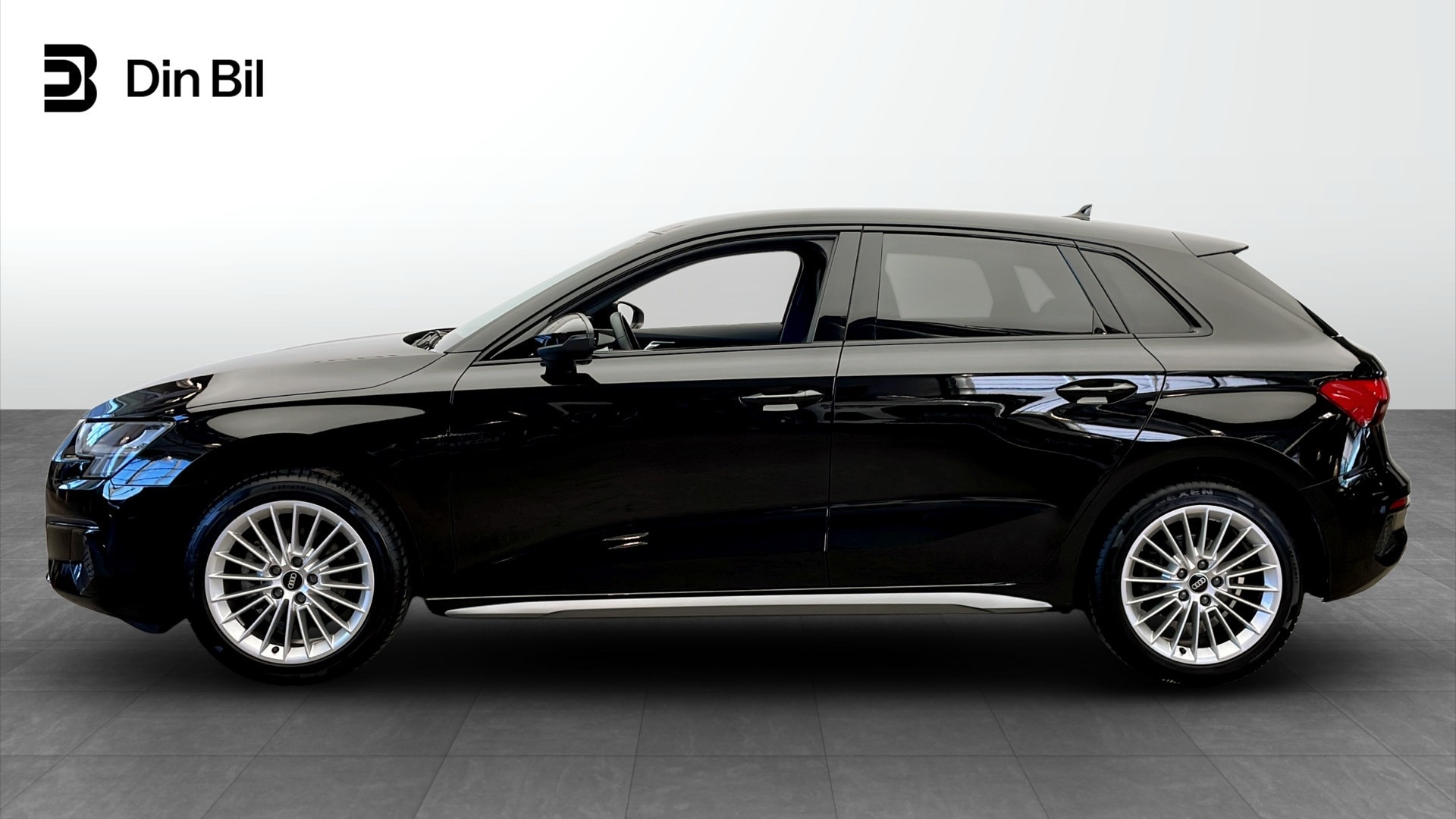 Bild som visar Audi A3 Sportback A3 Sportback 35 TFSI Proline advanced 150 hk S tronic - för mer information kontakta din Audi Partner