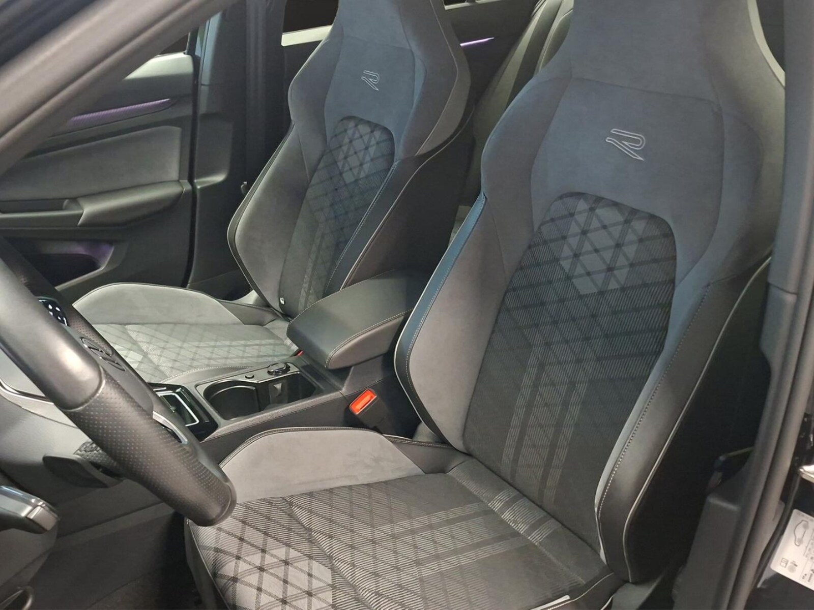 Volkswagen Golf – Bild 7