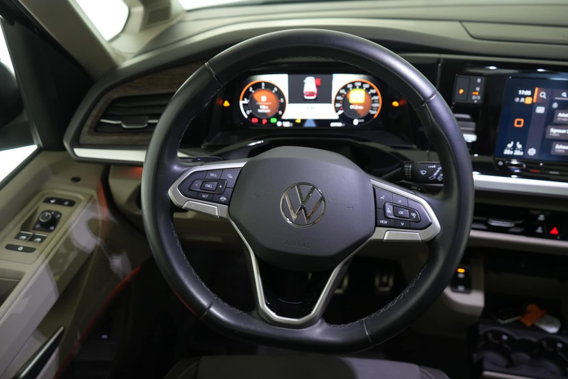 Volkswagen Multivan Style