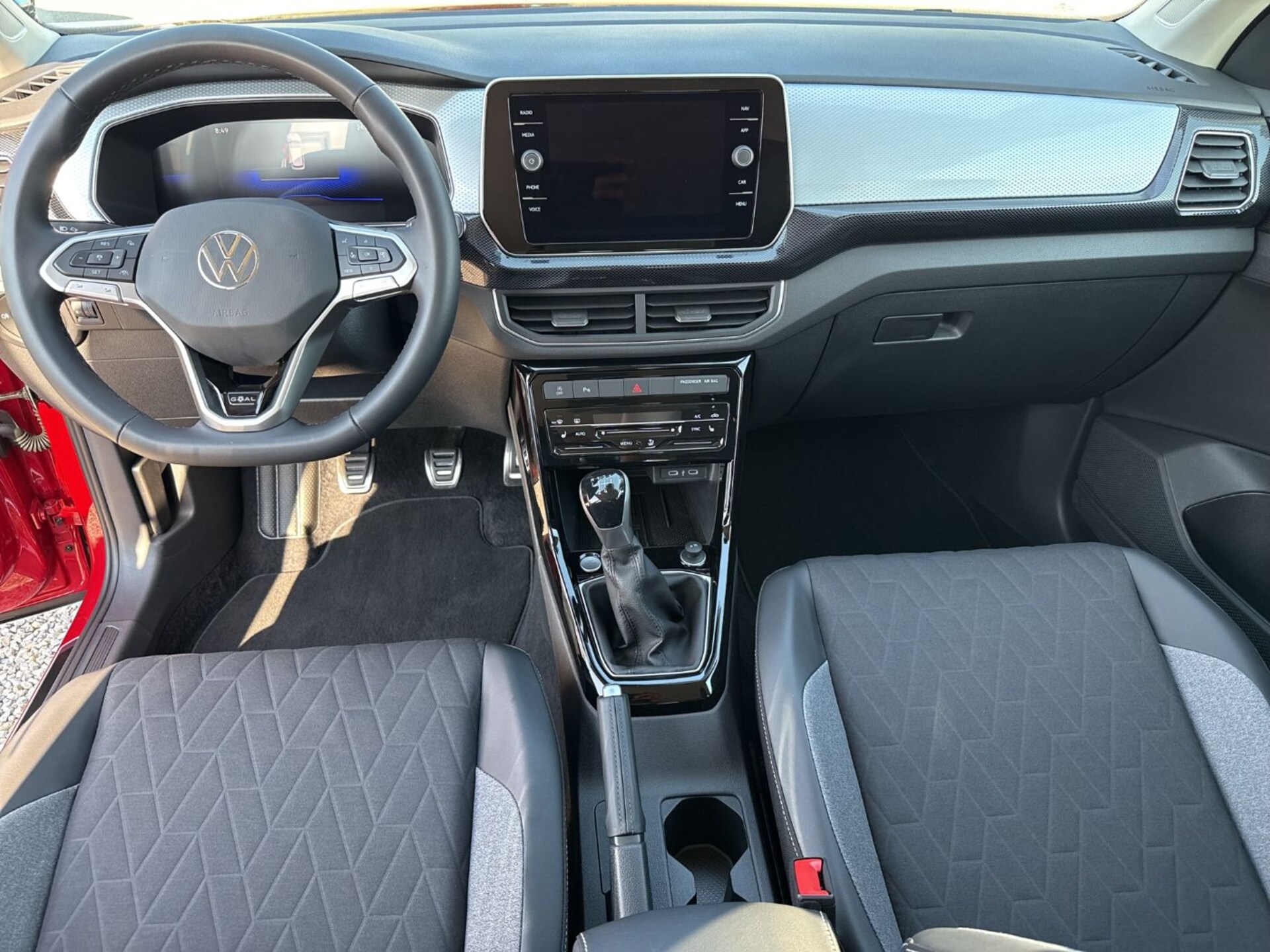 Volkswagen T-Cross Life