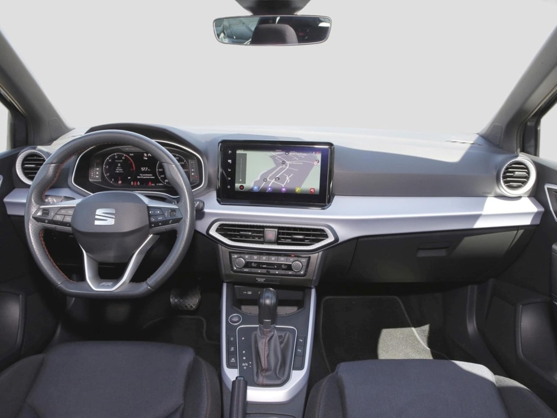 SEAT Arona FR