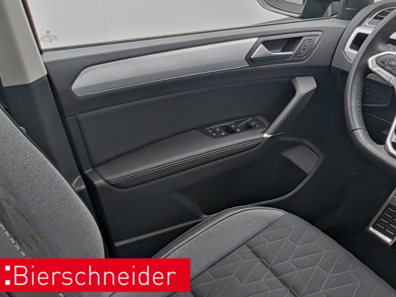 Volkswagen Touran – Bild 12