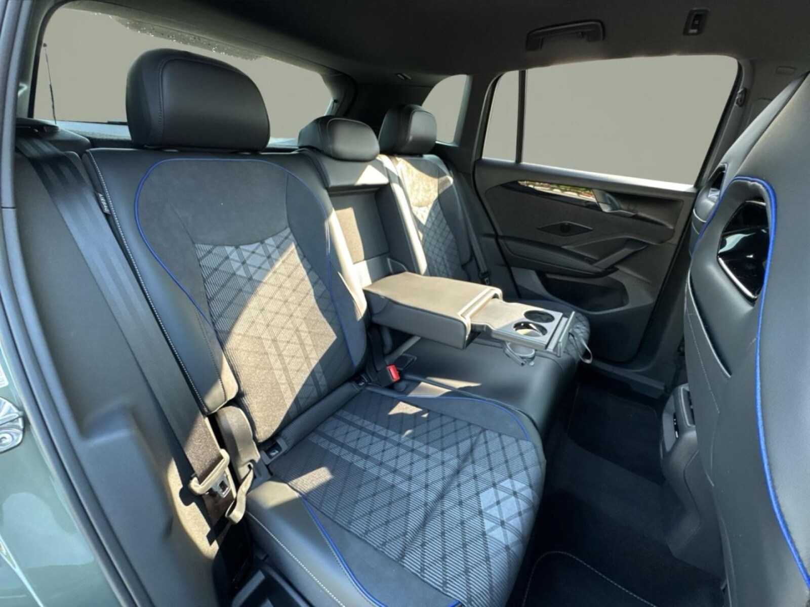 Volkswagen Tiguan – Bild 18