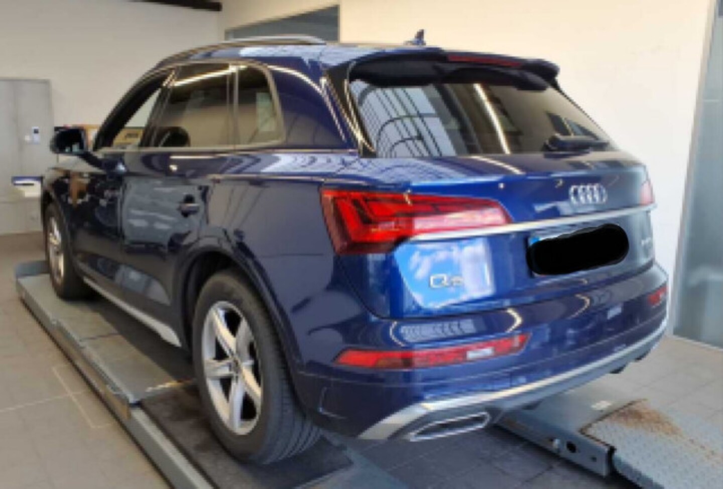 Bild über Audi Q5 45 TFSI quattro S tronic - für weitere Informationen kontaktieren Sie den Audi Partner