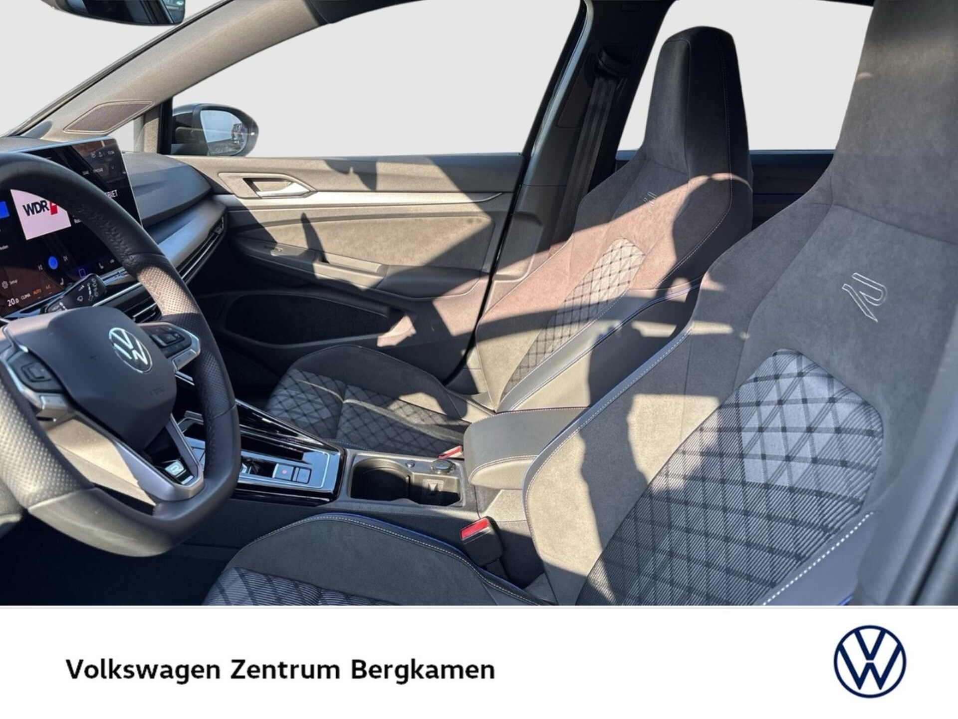 Volkswagen Golf R-Line
