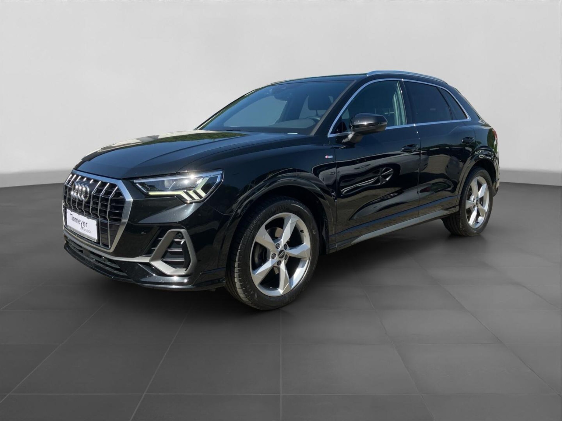 Audi Q3 SUV S line
