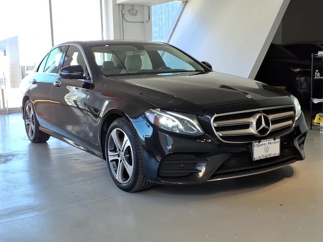 2019 Mercedes-Benz E 300