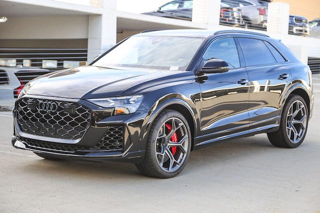 2026 Audi RS Q8 SUV performance