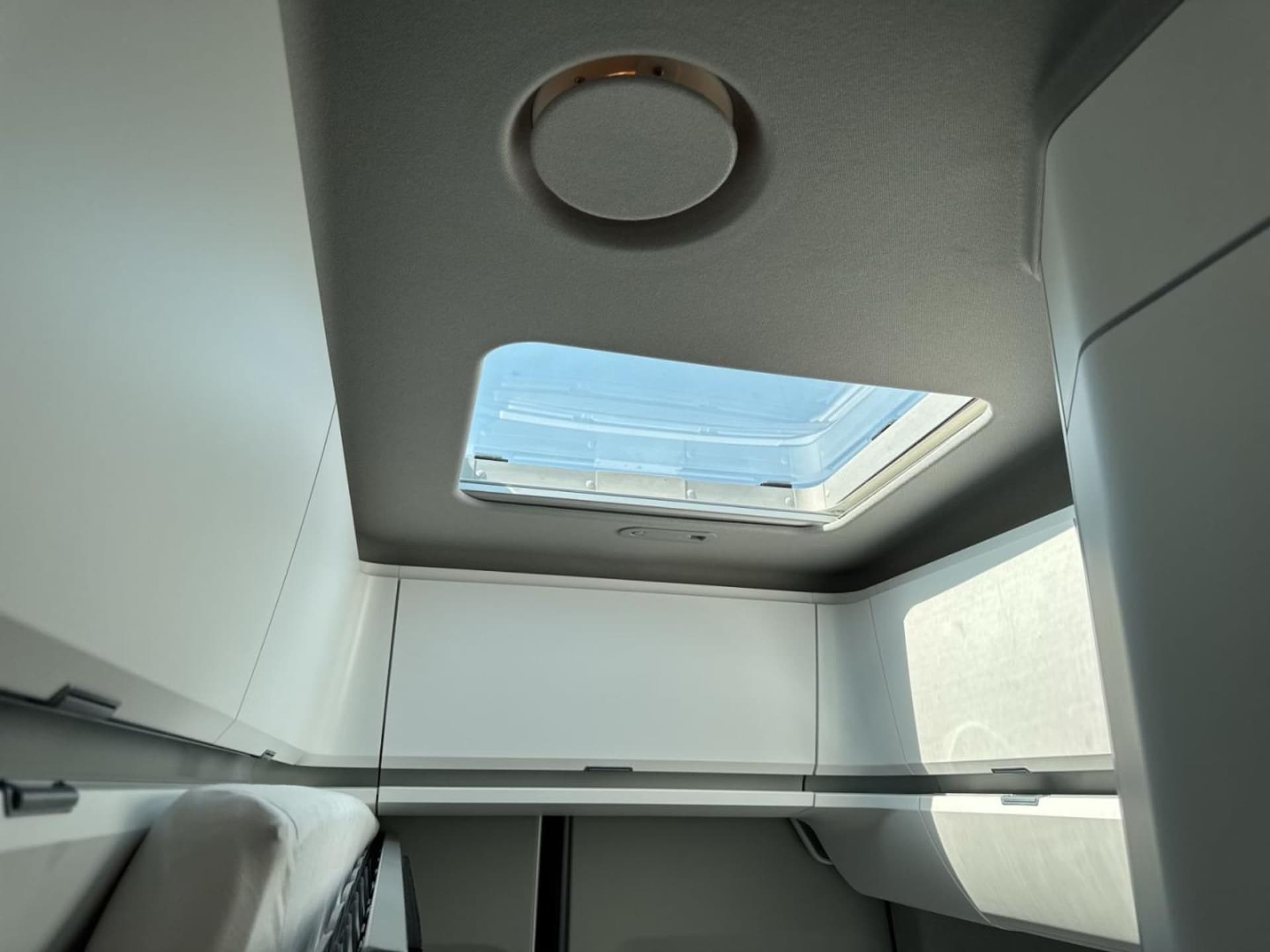 Volkswagen Grand California 600