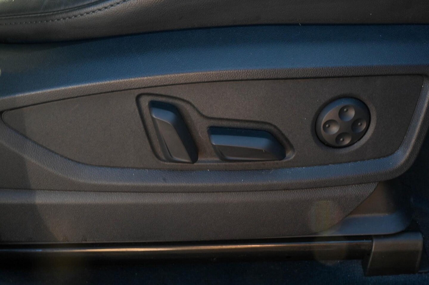 Image about Audi Q5 Sport 40 TDI quattro S tronic