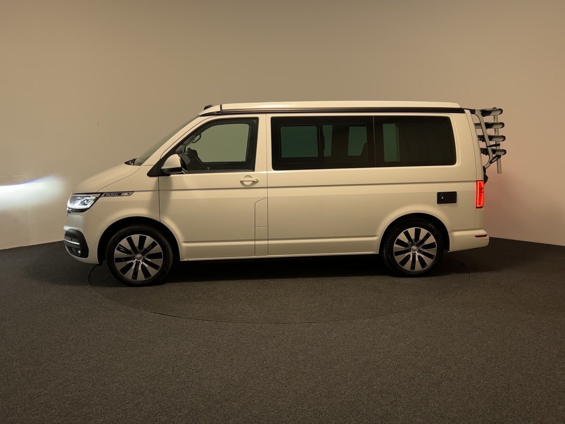Volkswagen T6.1 California Ocean