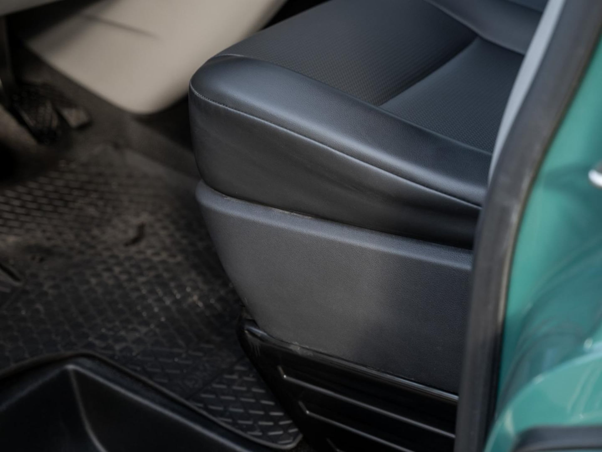Volkswagen T6 Transporter Kasten kurzer Radstand