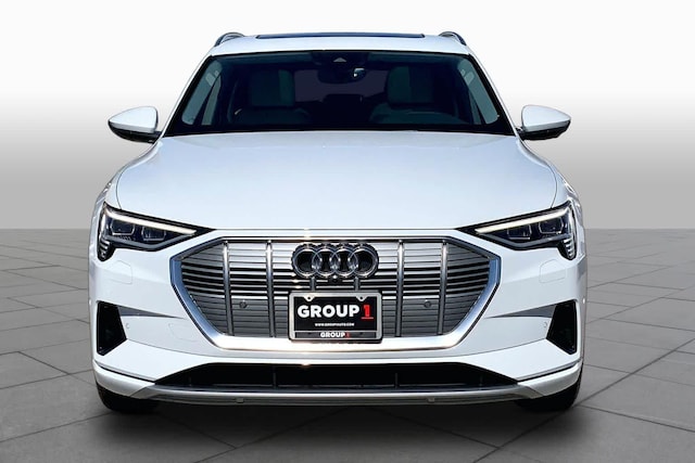 2022 Audi e-tron