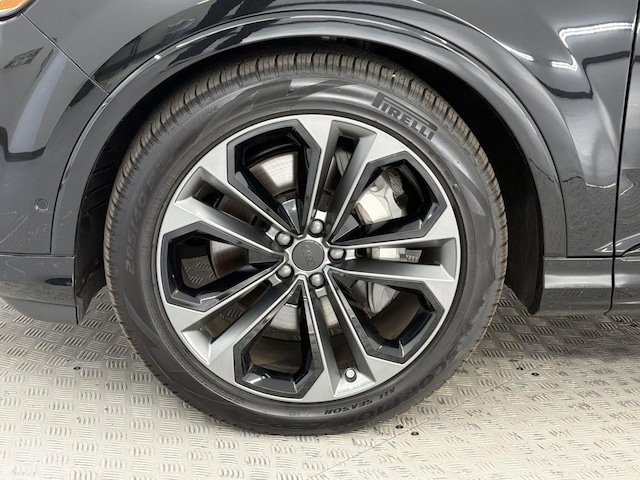 2026 Audi Q7 Prestige - Photo 12