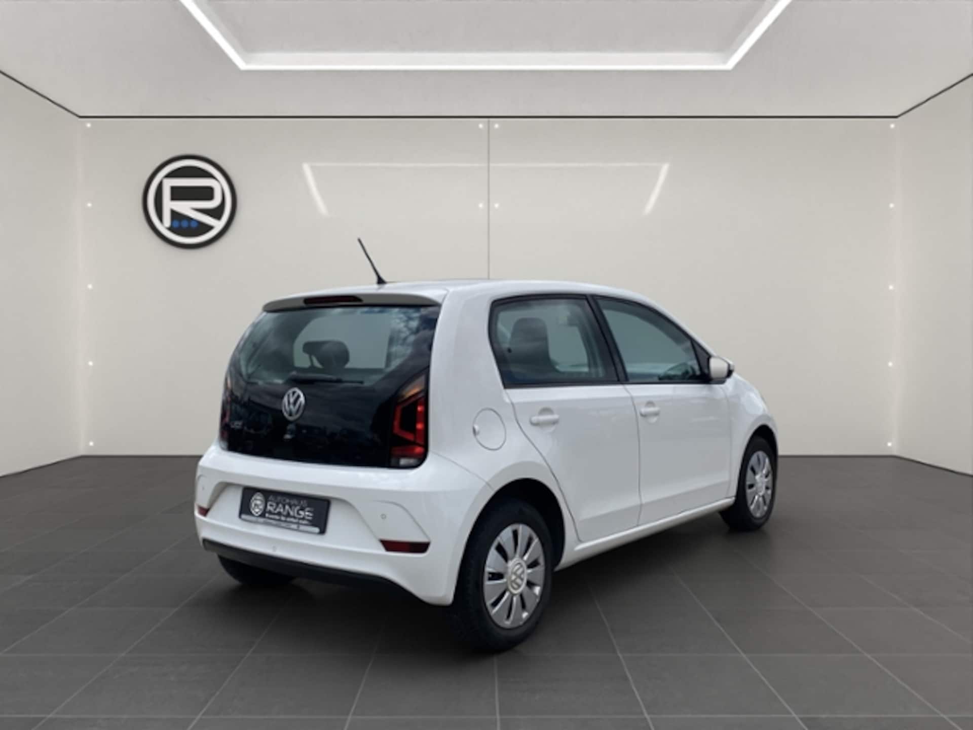 Volkswagen up! move up!