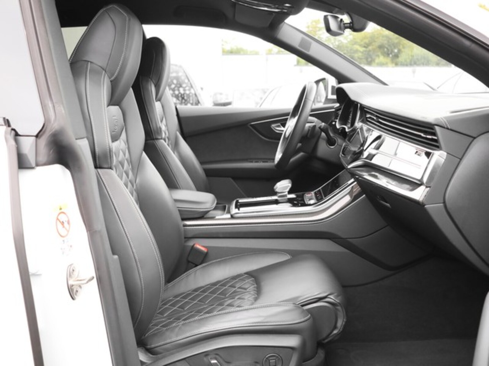 Audi SQ8 – Bild 6