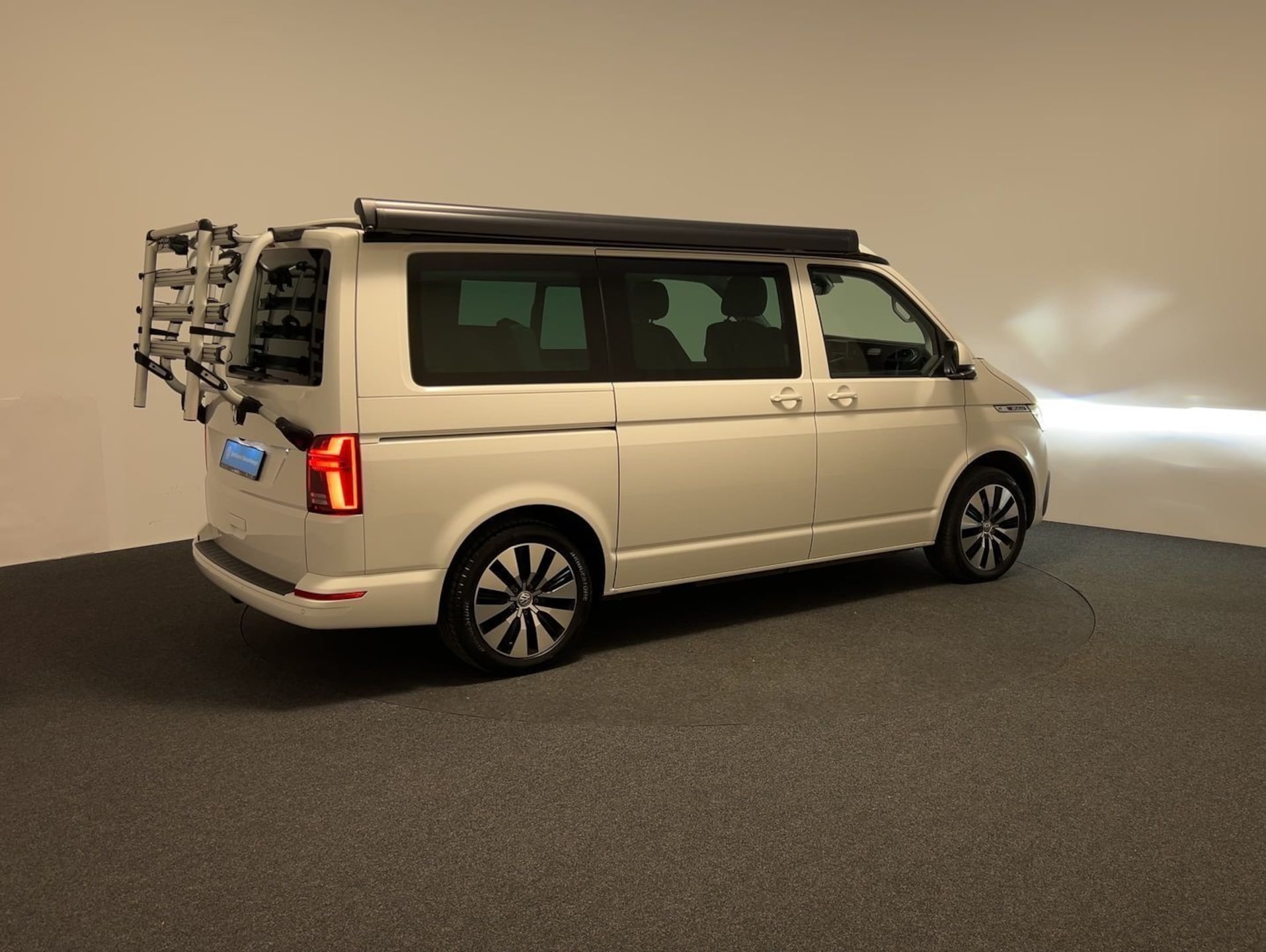 Volkswagen T6.1 California Ocean