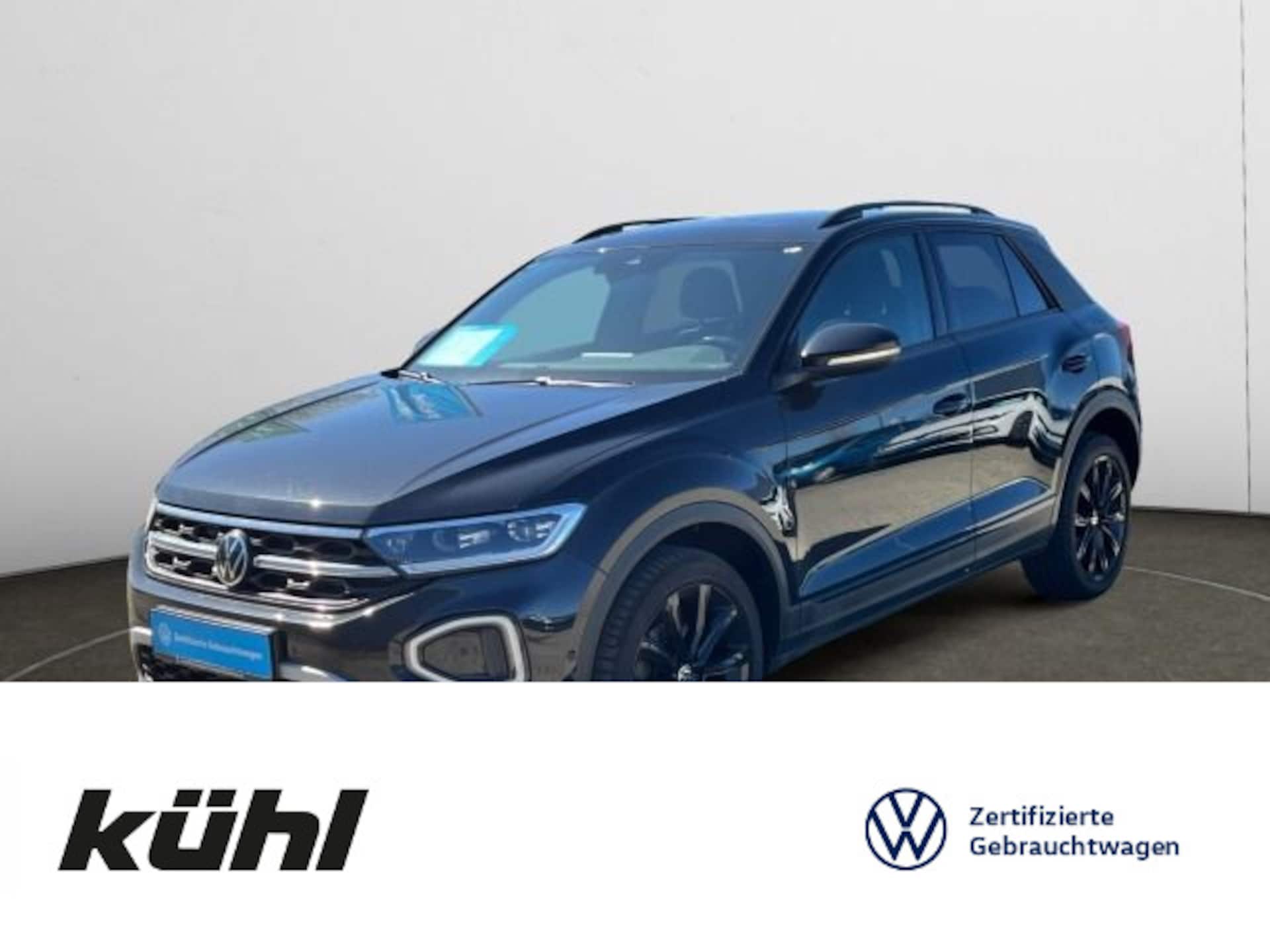 Volkswagen T-Roc 2023 — T-Roc 1.5 TSI DSG Style Navi,Pano,Black Style,LM18,Matrix
