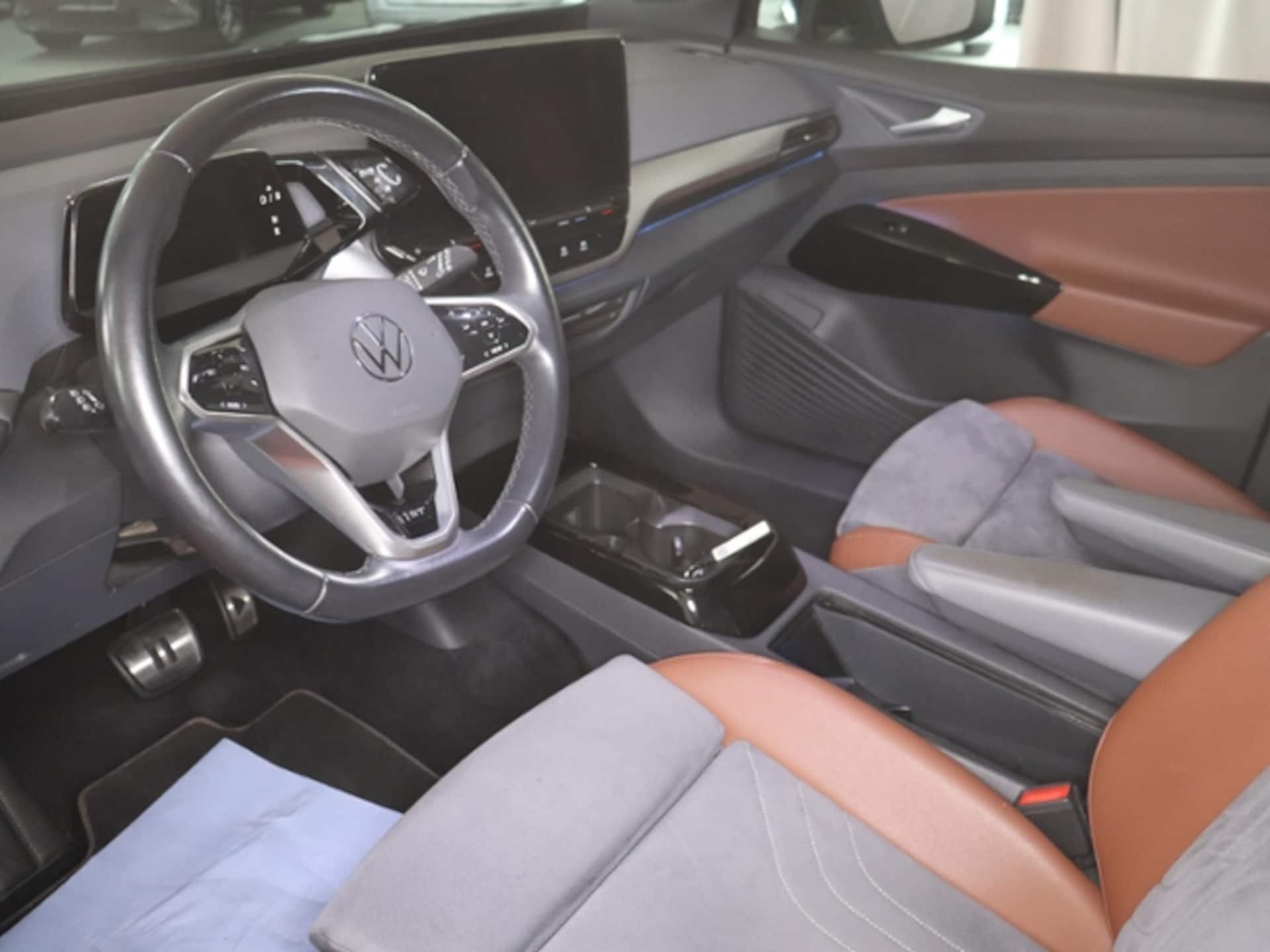 Volkswagen ID.4 1st Max