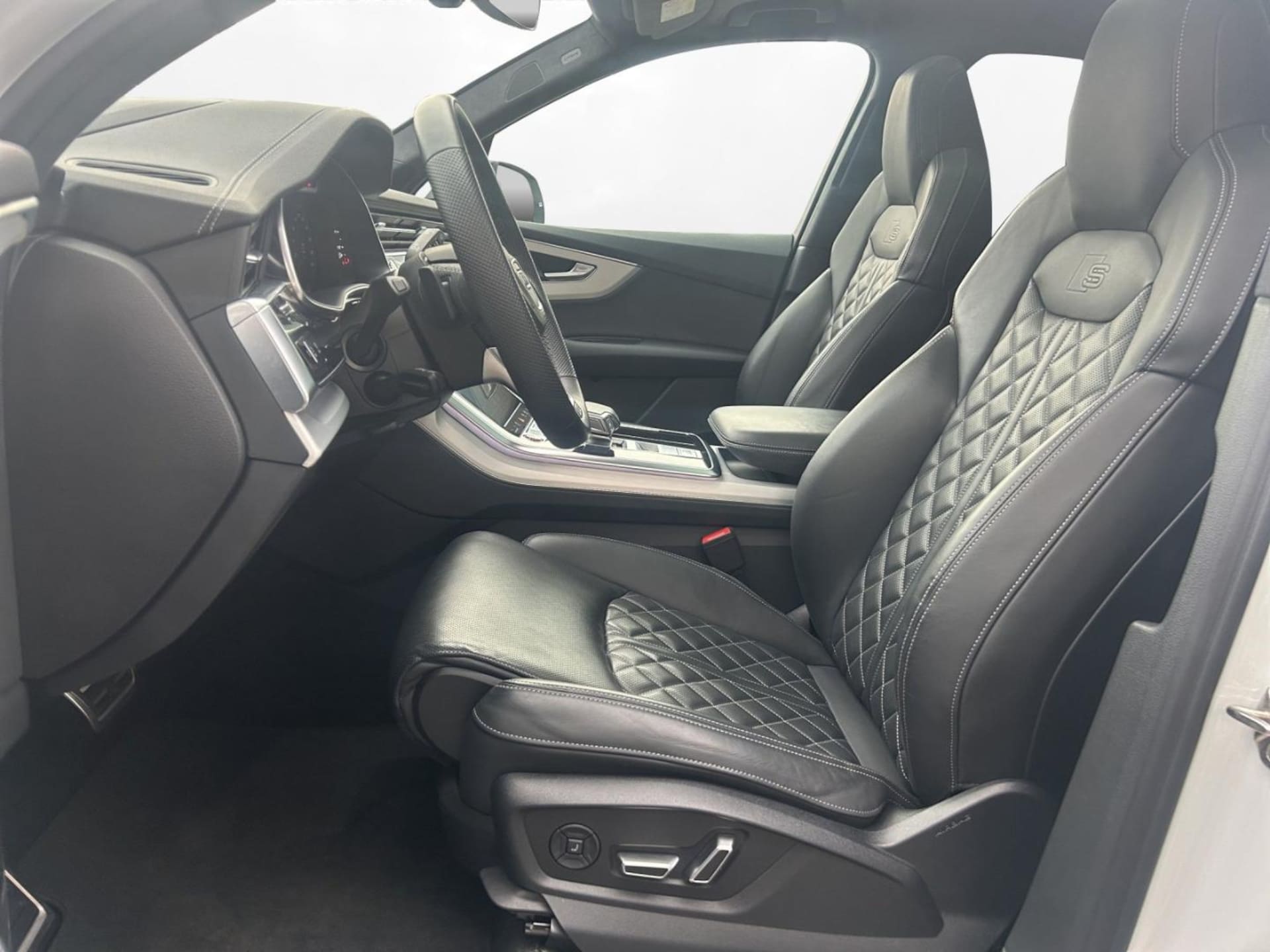 Audi SQ7 SUV