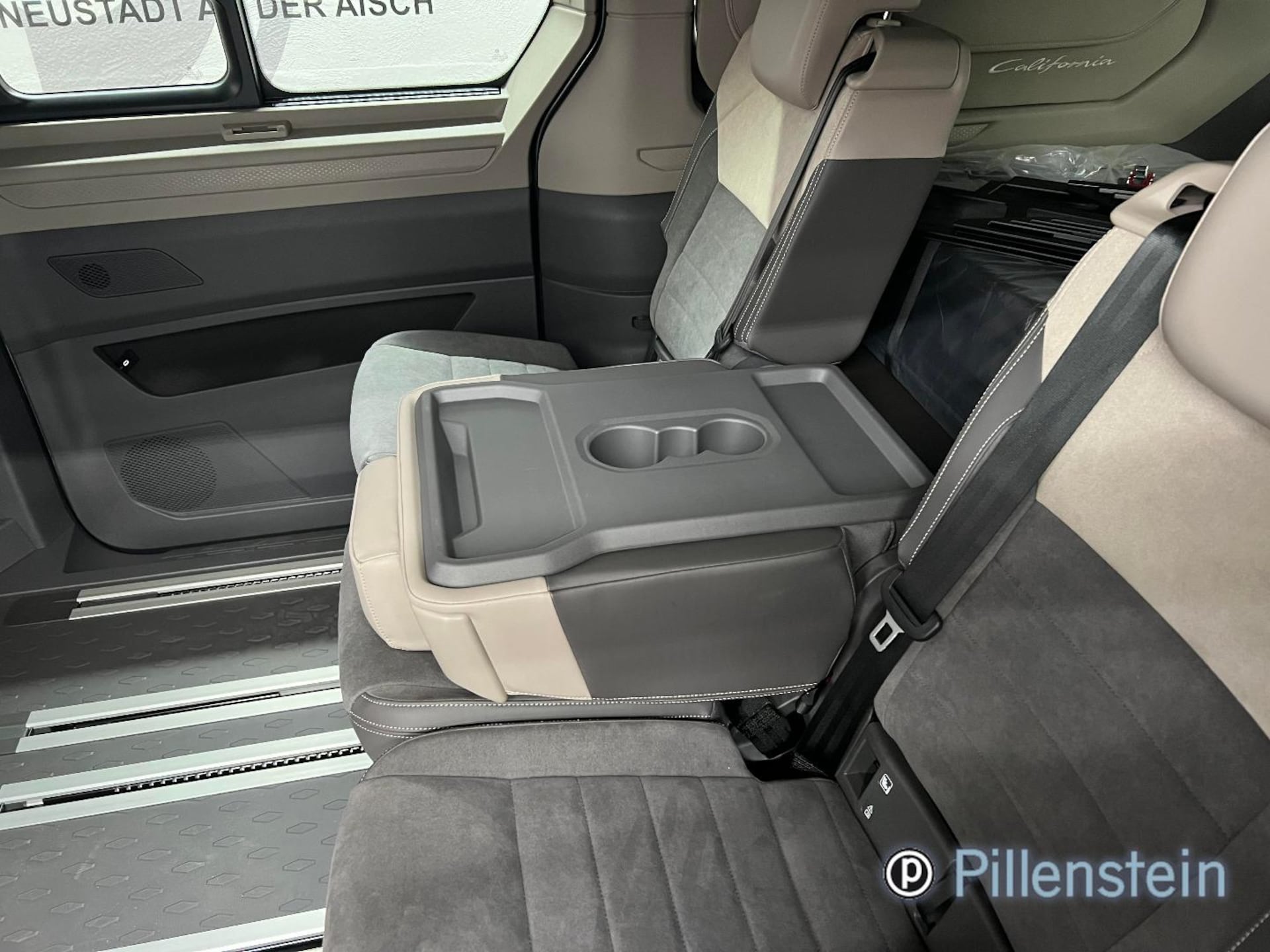 Volkswagen California Beach Camper