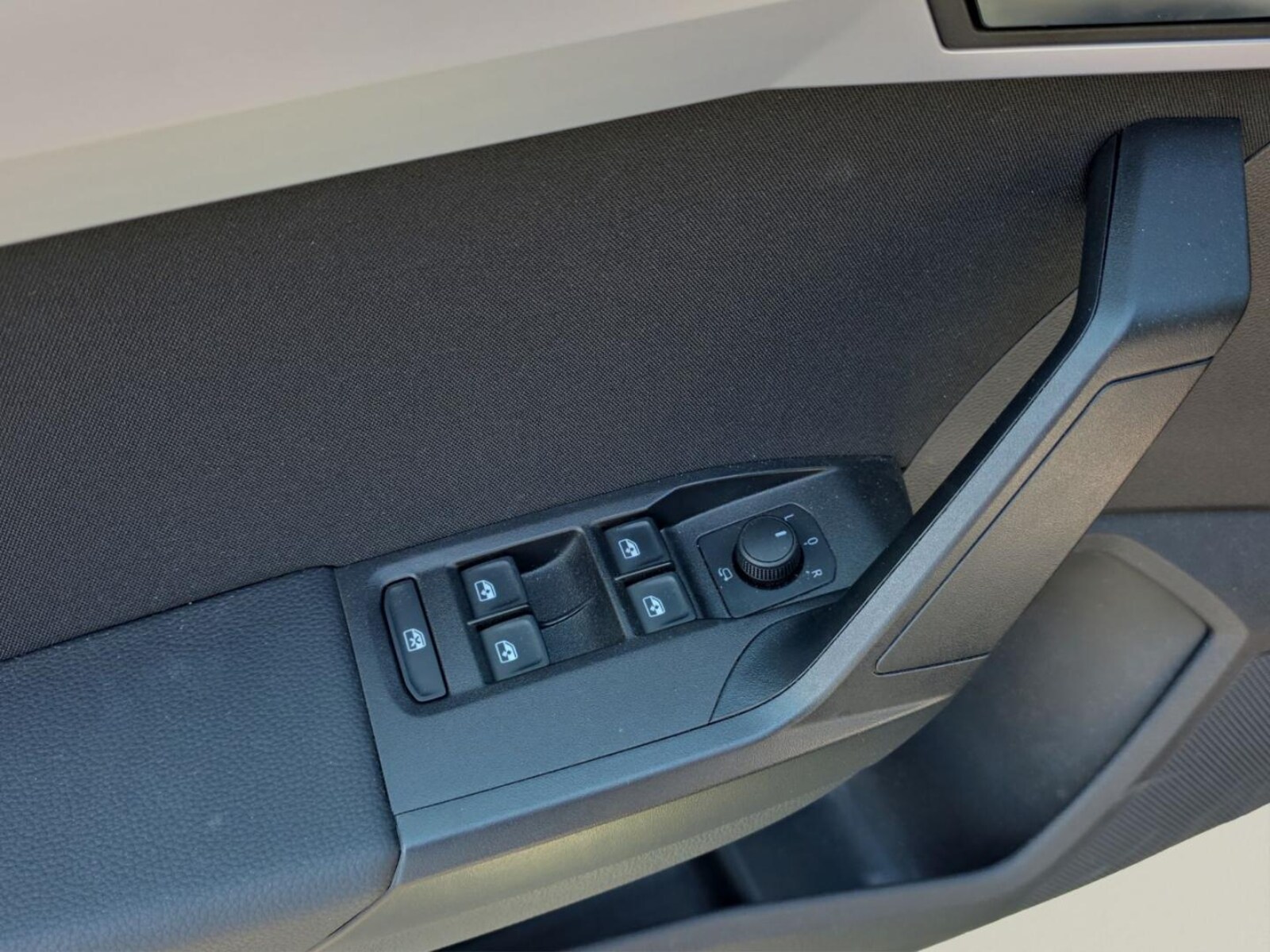 SEAT Arona – Bild 12