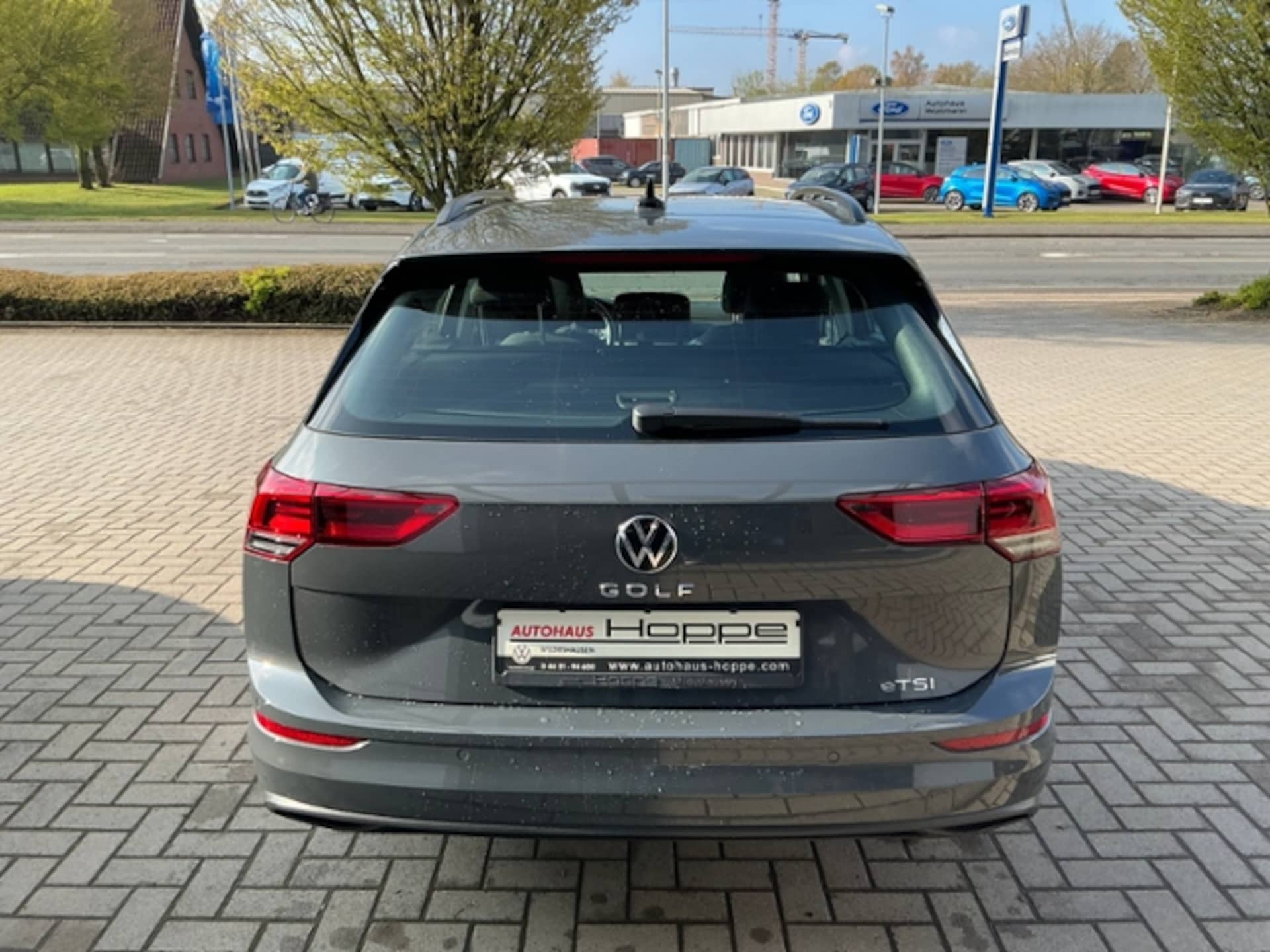 Volkswagen Golf Variant Life