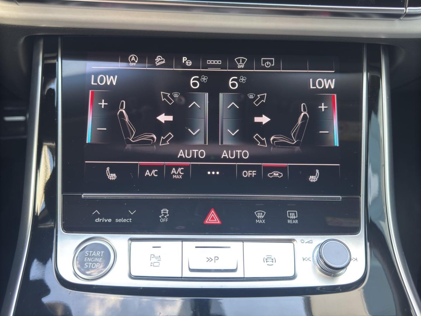 Bild über Audi Q7 SUV TDI quattro 170 kW tiptronic - für weitere Informationen kontaktieren Sie den Audi Partner