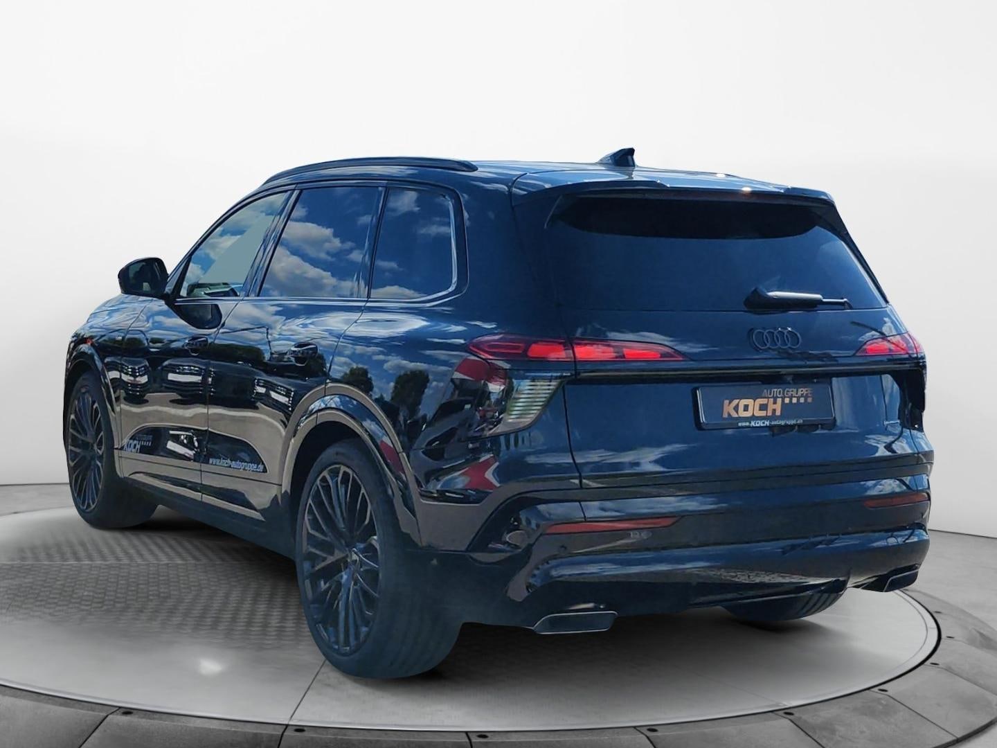 Bild über Audi Q7 SUV TDI quattro 220 kW tiptronic - für weitere Informationen kontaktieren Sie den Audi Partner