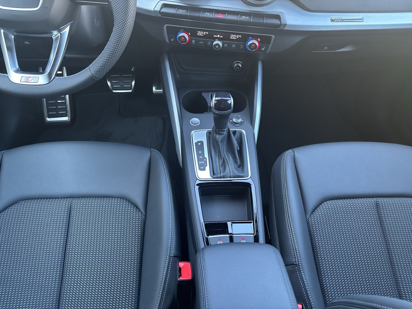 Bild über Audi Q2 S line 35 TDI S tronic - für weitere Informationen kontaktieren Sie den Audi Partner