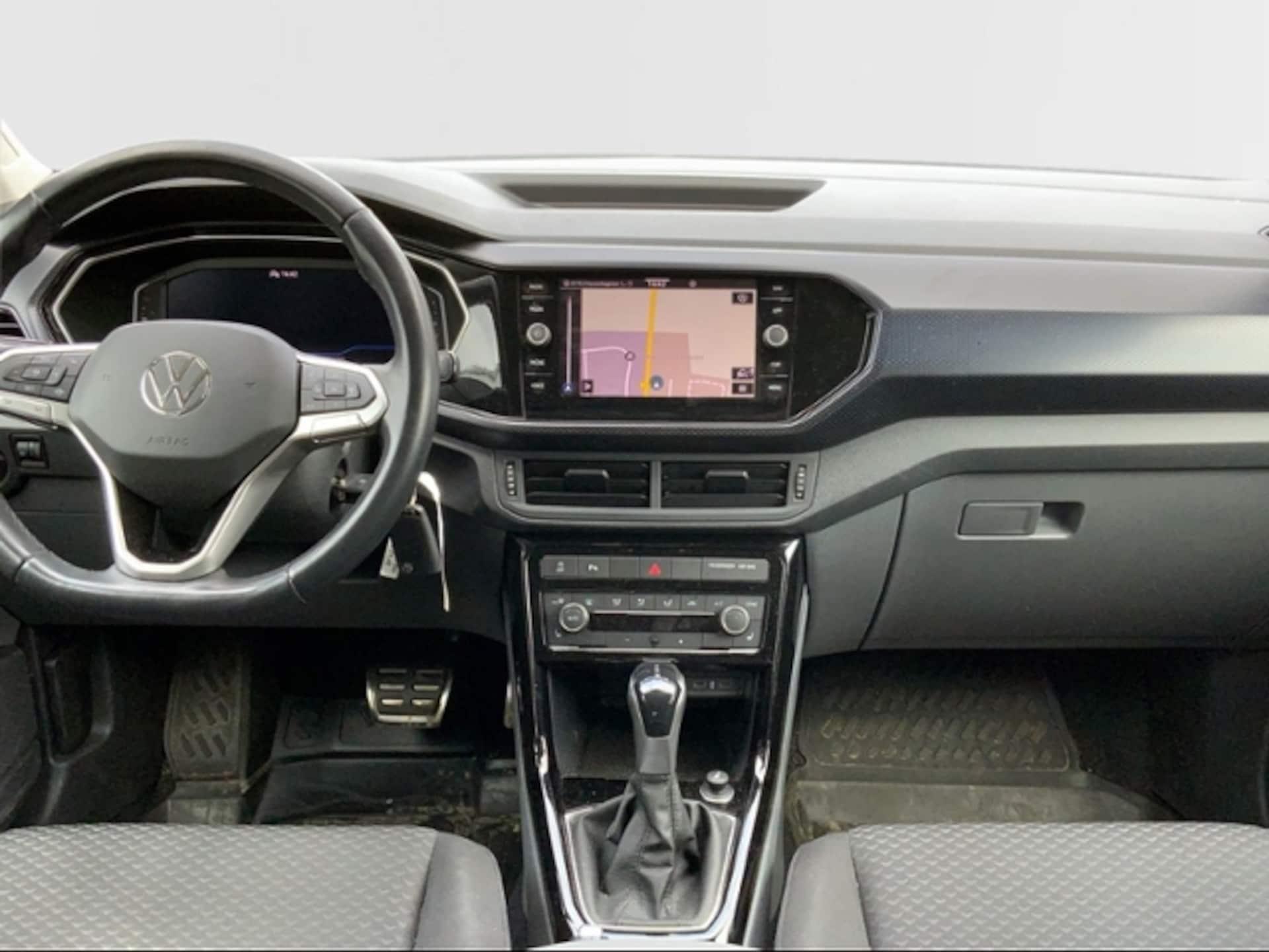 Volkswagen T-Cross United