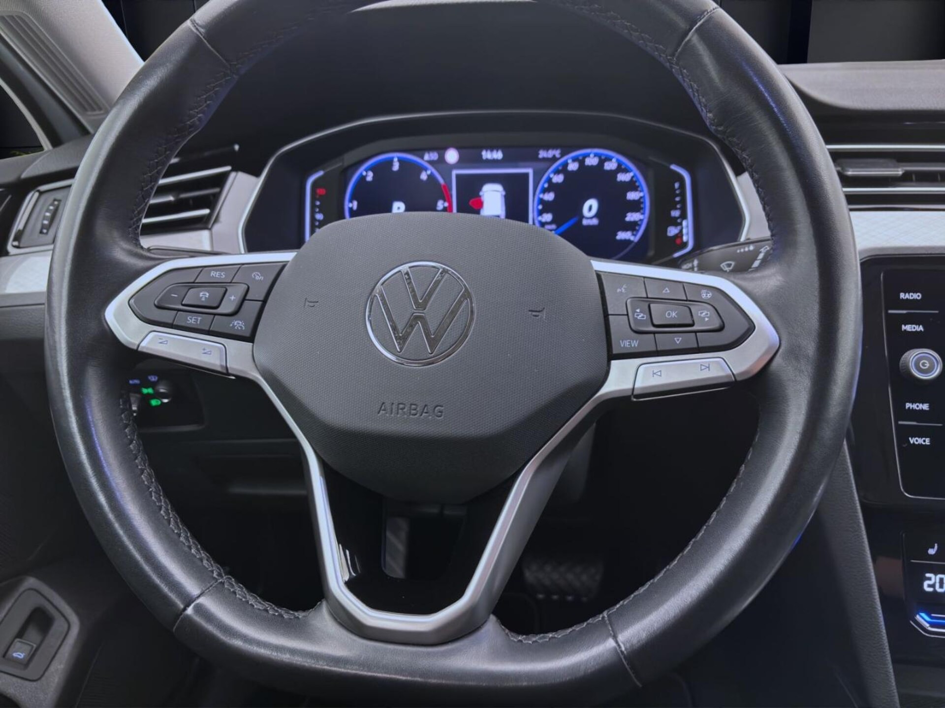 Volkswagen Passat Variant Business