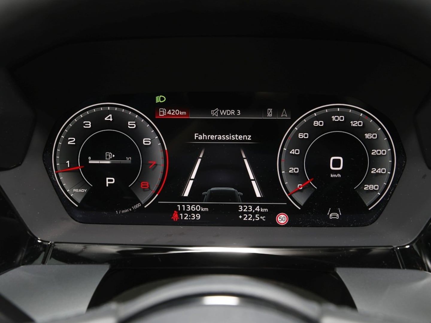 Bild über Audi A3 Sportback advanced 30 TFSI S tronic - für weitere Informationen kontaktieren Sie den Audi Partner
