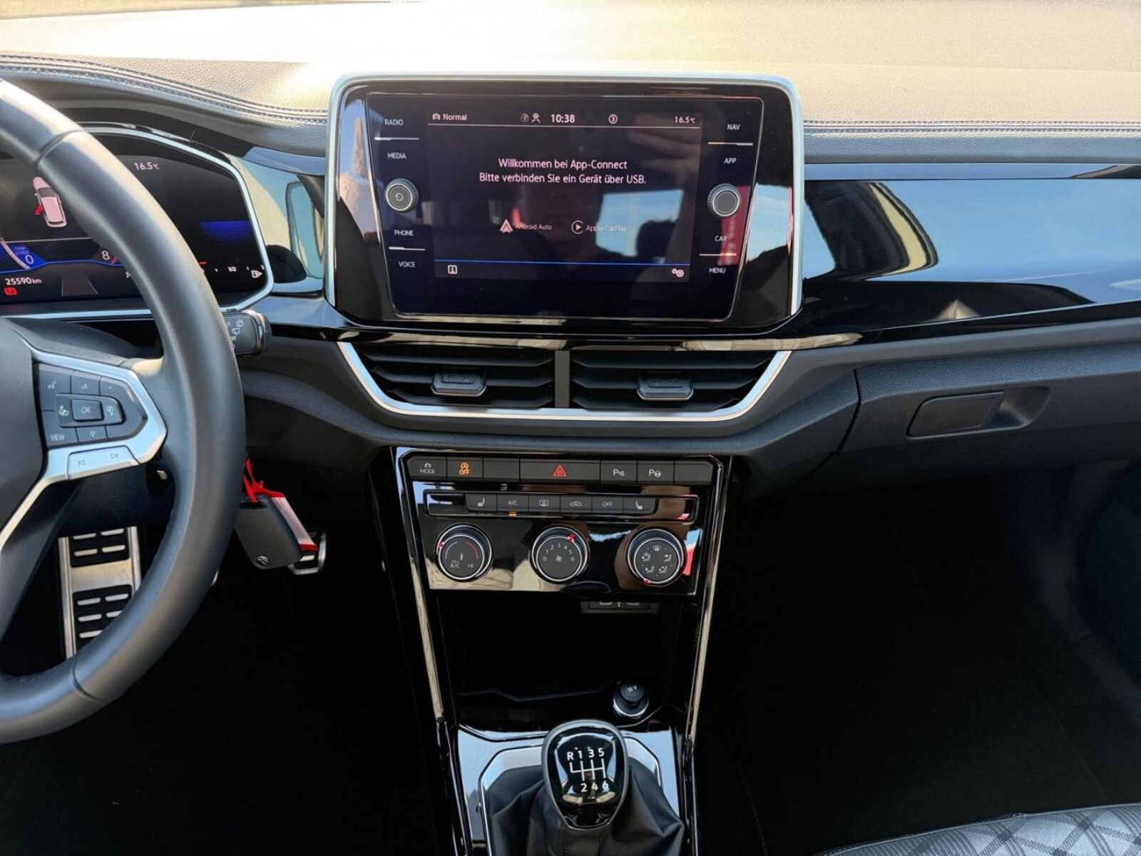 Volkswagen T-Roc – Bild 12