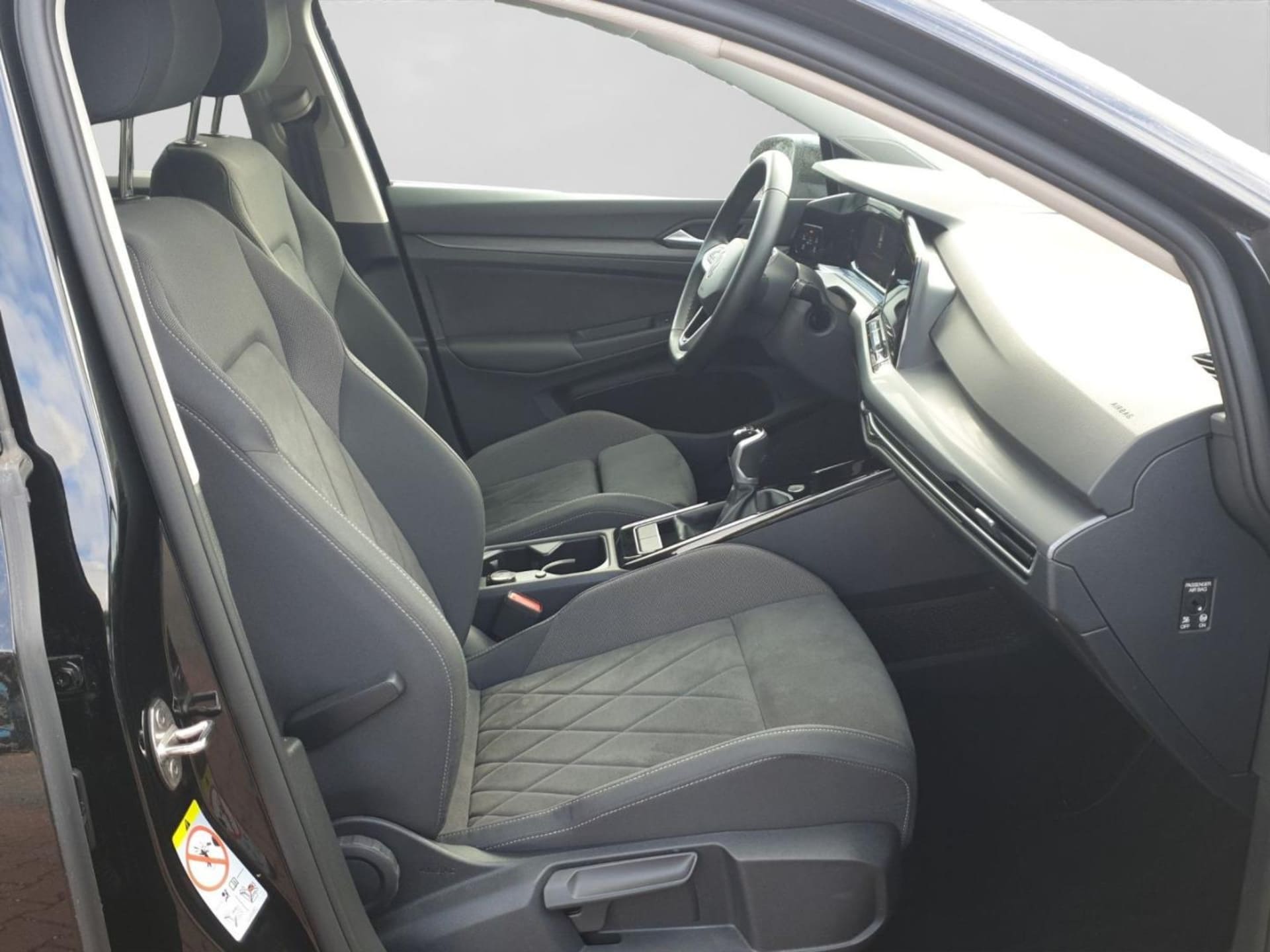 Volkswagen Golf Style