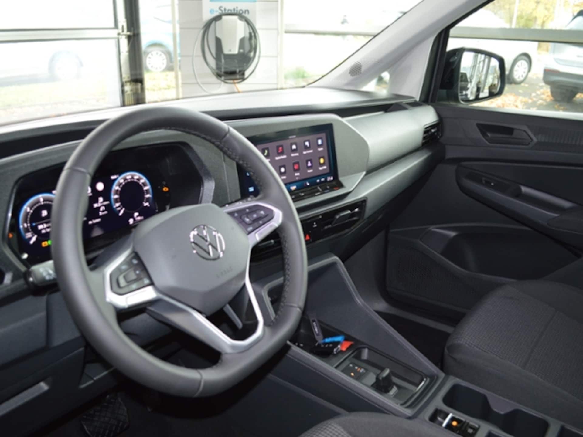 Volkswagen Caddy Basis-Modell