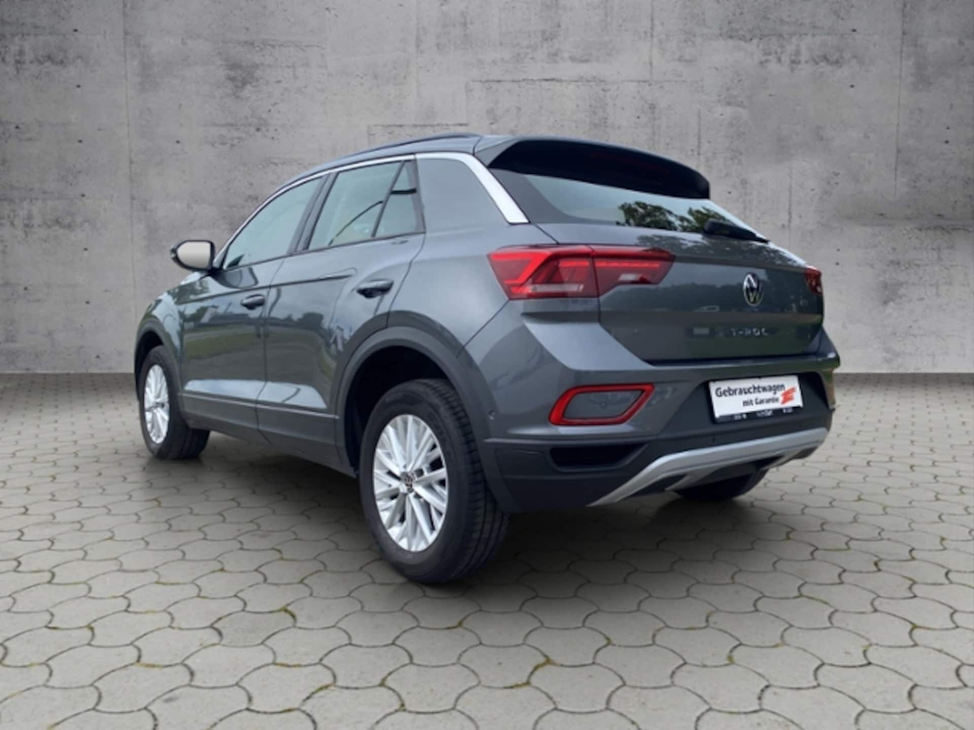 Volkswagen T-Roc Life