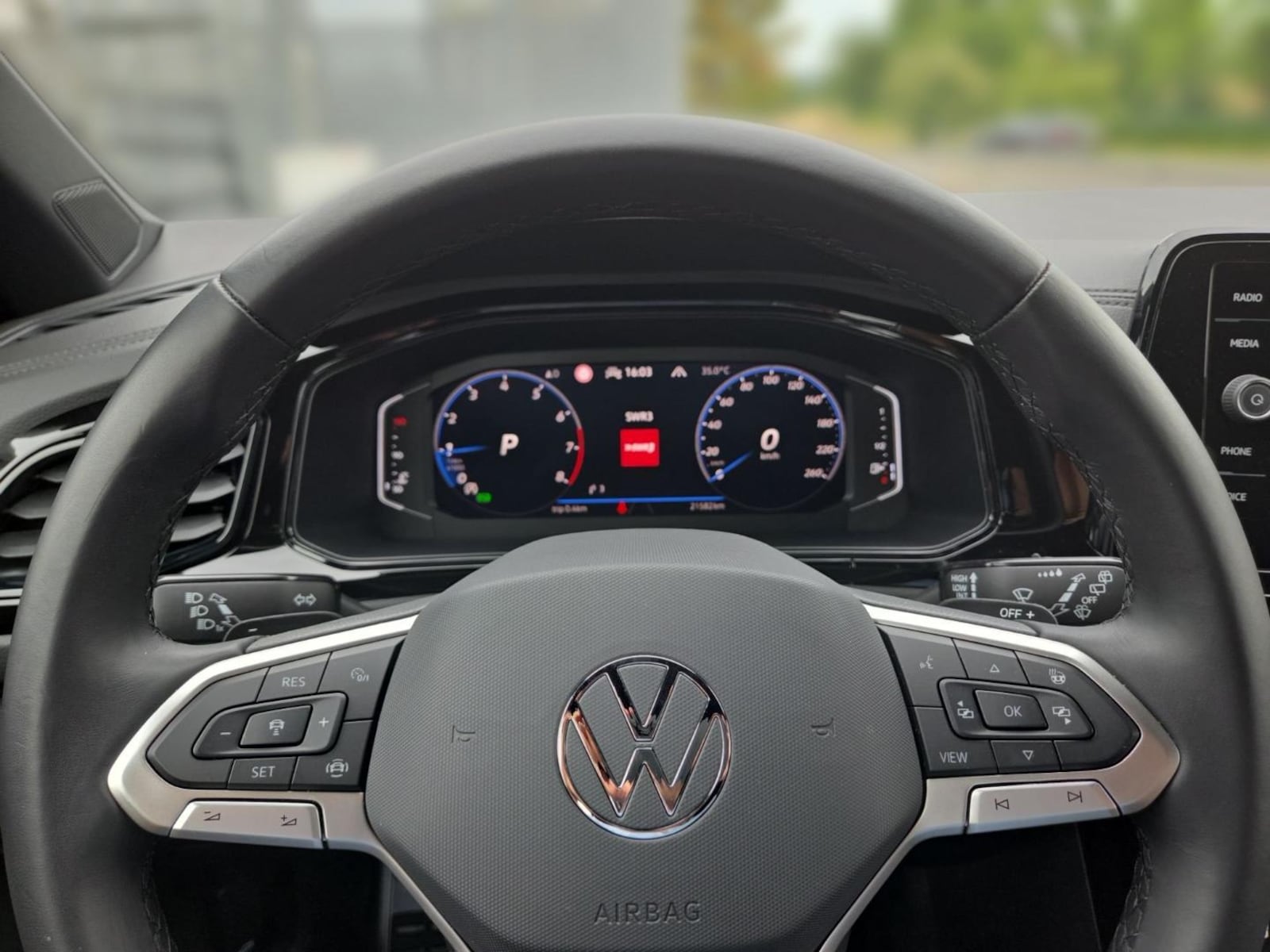 Volkswagen T-Roc – Bild 9