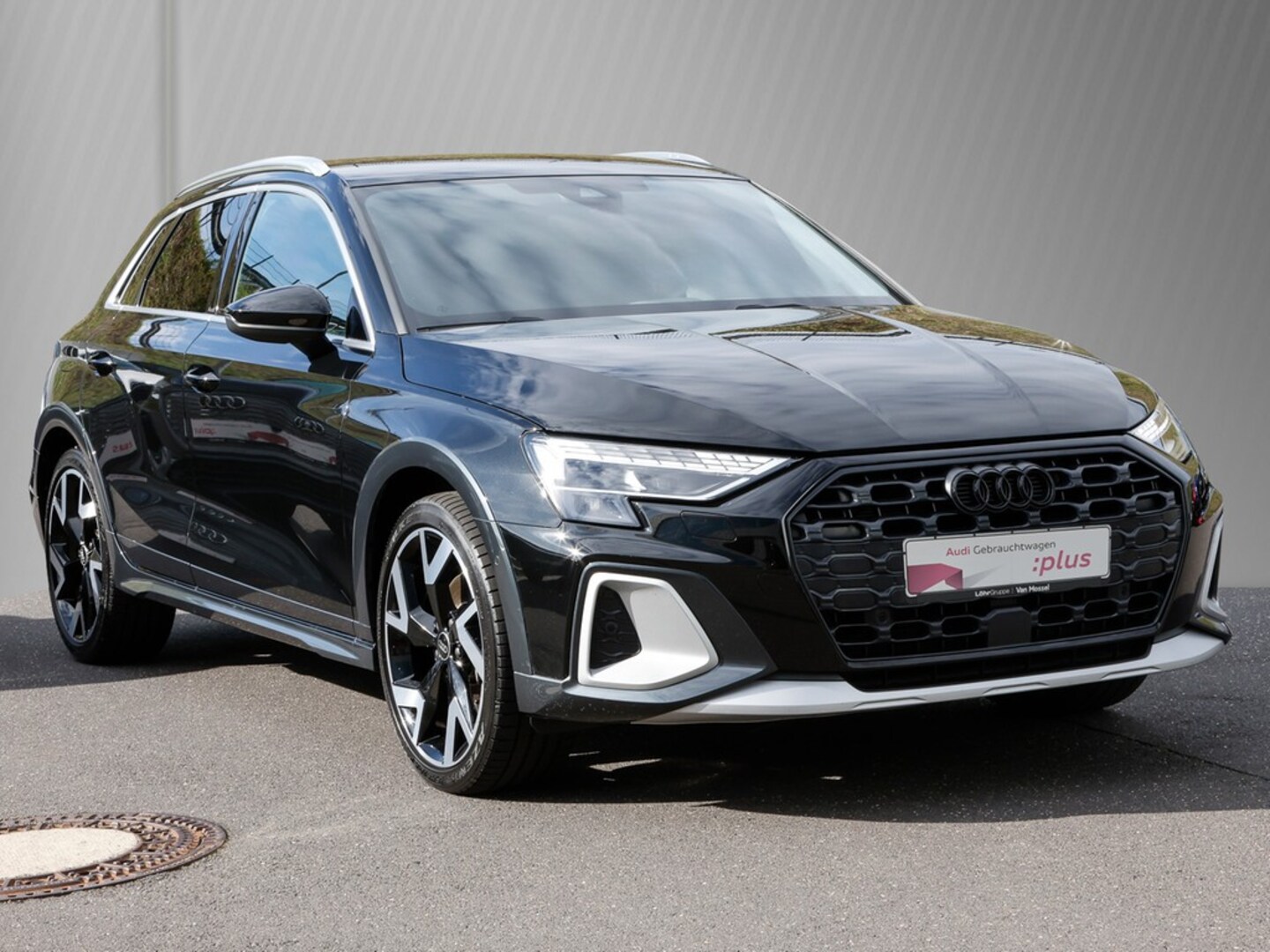Bild über Audi A3 allstreet 35 TFSI S tronic - für weitere Informationen kontaktieren Sie den Audi Partner