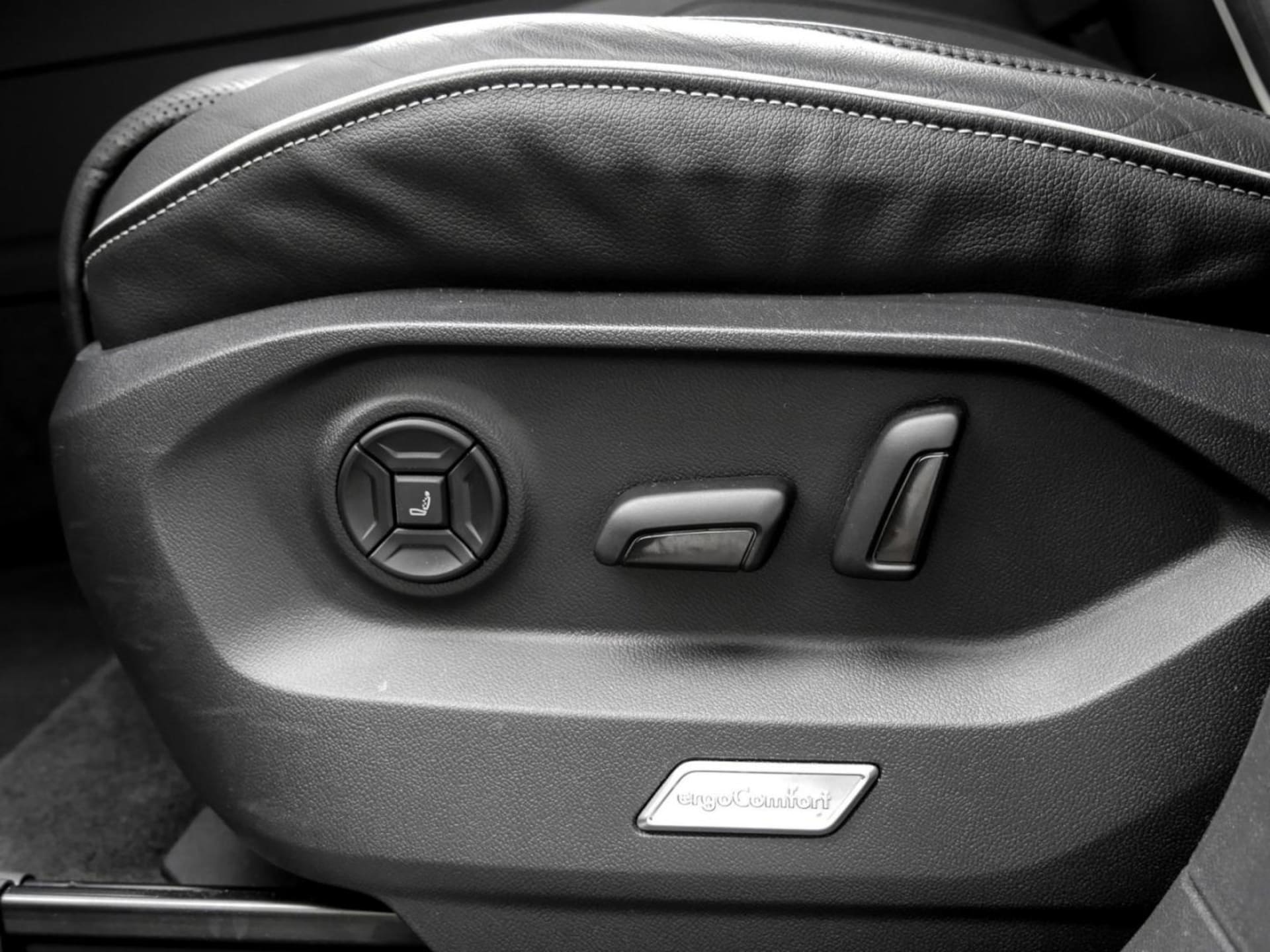 Volkswagen Touareg Elegance