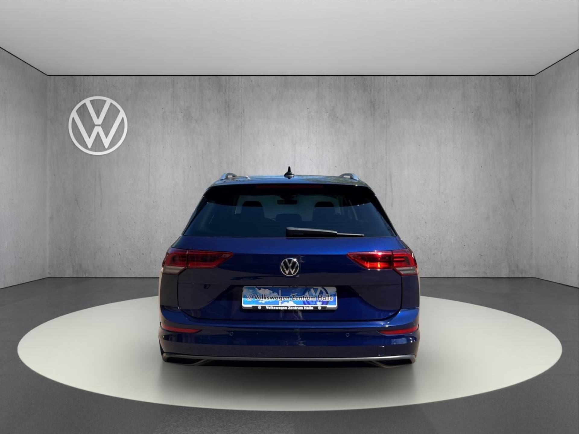 Volkswagen Golf Variant Life