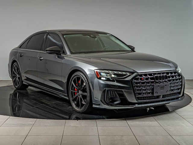 2022 Audi S8 L