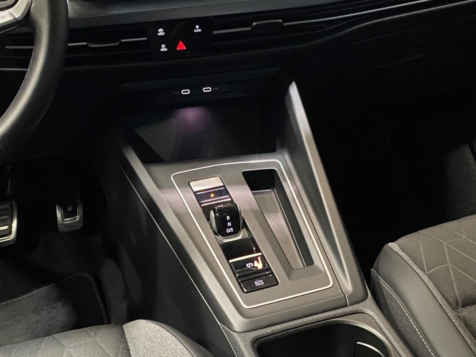 Volkswagen Golf Variant – Bild 11
