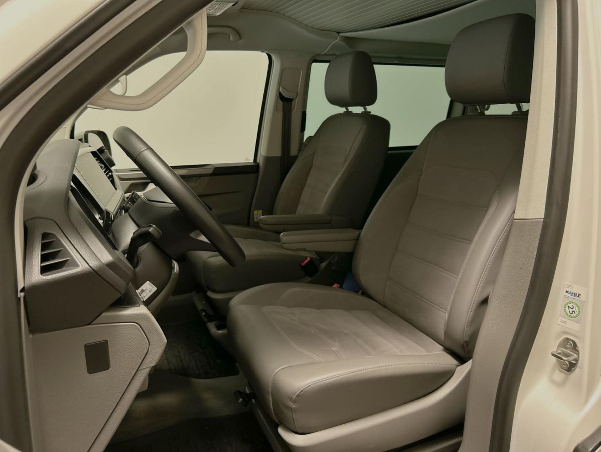 Volkswagen T6.1 California Ocean